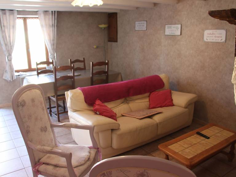 Cottage with BBQ & garden | Pets allowed — photo 2