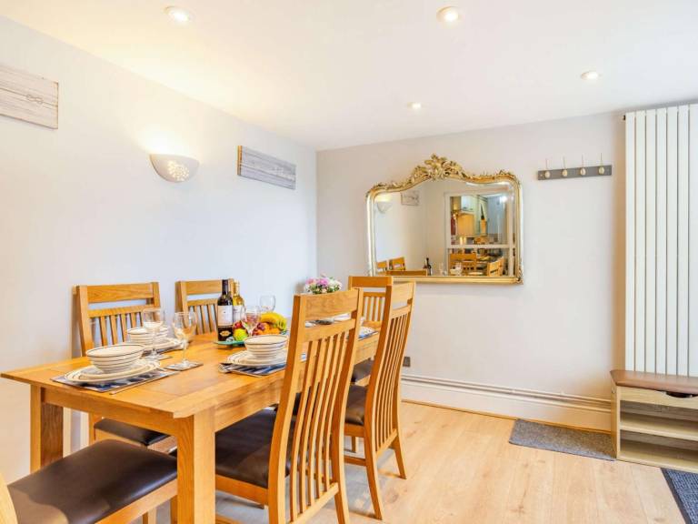 Fully equipped pleasant cottage with garden | Water view | Pets are welcome — photo 4