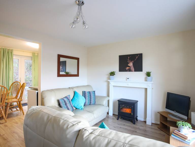 Family-oriented nice cottage with garden | Pets are welcome — photo 3