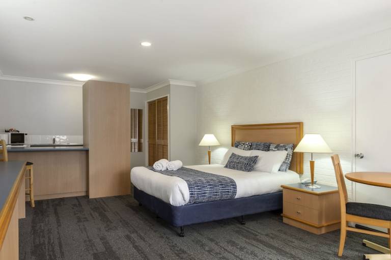 Motel Raceview