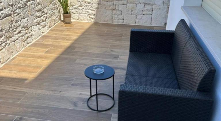 Apartment with yard & patio | Good for workation — photo 4