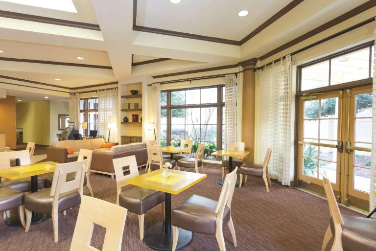 La Quinta Inn & Suites by Wyndham Raleigh Cary — photo 5