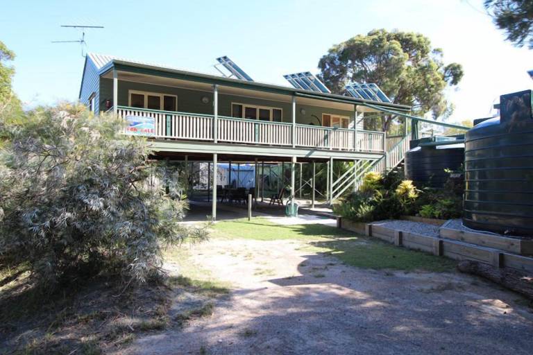 House  Moreton Island