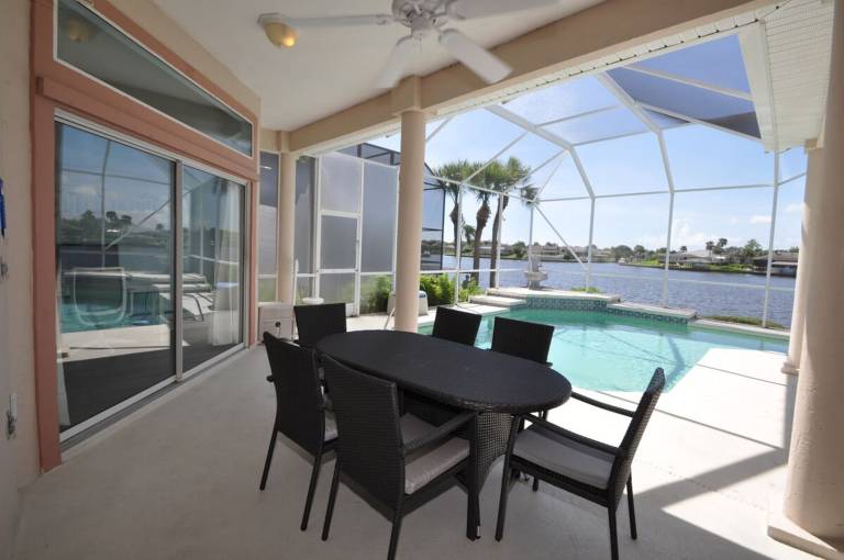 Canal Home w Heated Pool Dock — photo 4