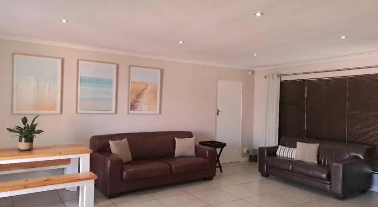 160 m&sup2; Ferienwohnung
