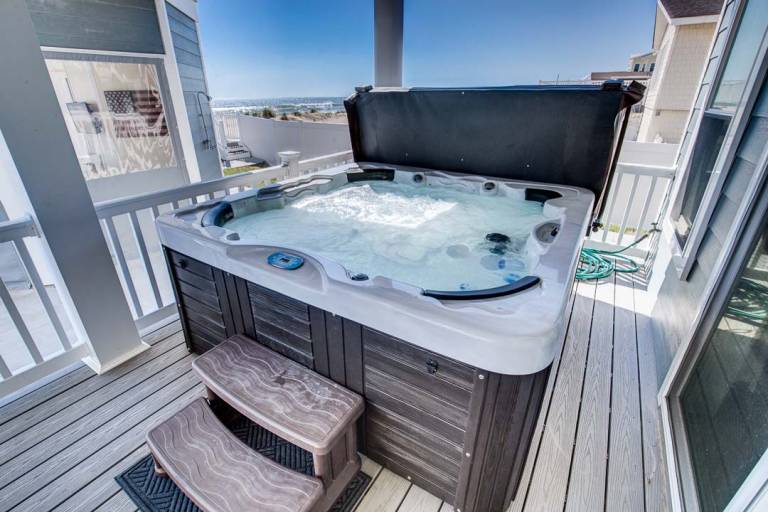 American Dream Oceanfront Dog Friendly, Private Pool, Hot Tub — photo 2