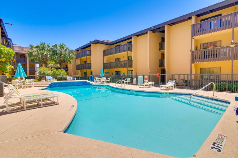 Beachfront, Pet-Friendly South Padre Island Condo — photo 2