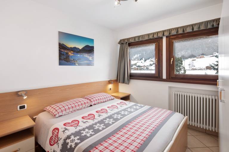 Fully equipped apartment with fast internet, yard & barbecue | Garden view | Next to the ski | Pets allowed — photo 4