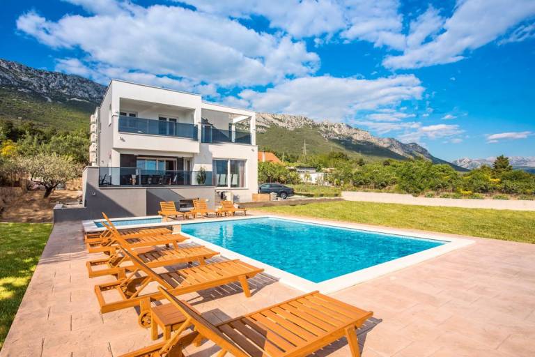 Villa  Split