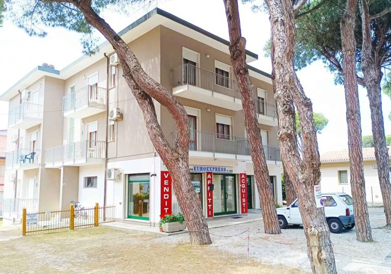 Holiday apartment with 2 rooms for 6 persons in Rovigo