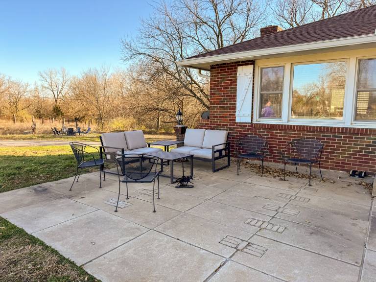 Farmhouse Muncie - Stony Pt.