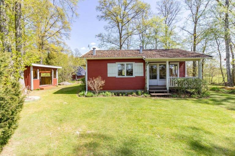House with patio, barbeque & yard | Dogs allowed — photo 4