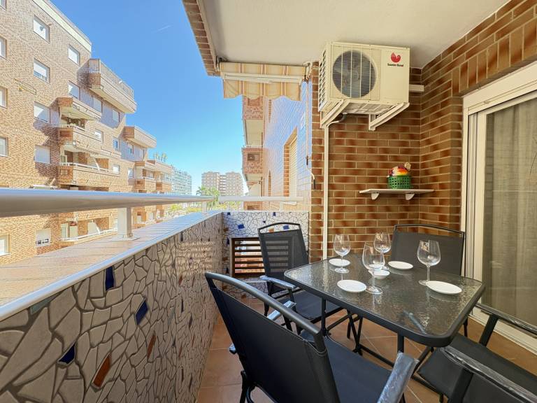 Holiday apartment with terrace & pool — photo 5