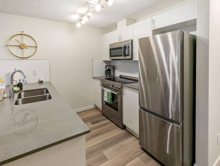 New Apartments in Cranston by GLOBALSTAY — photo 4
