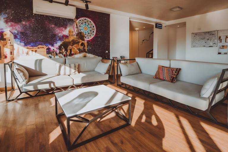 Nomads Hotel — photo 4