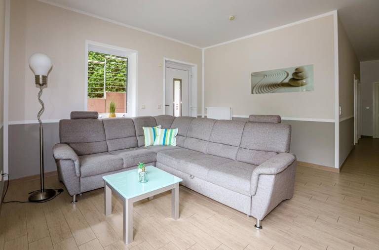 Holiday apartment with terrace — photo 3