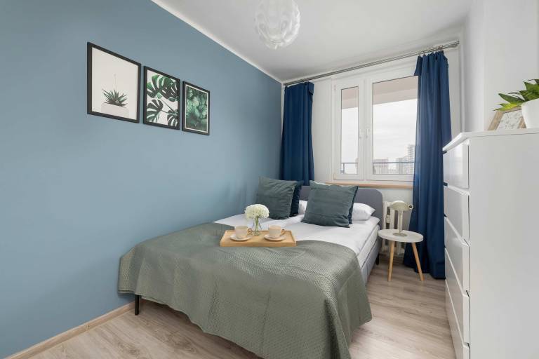 Comfortable 1-Bedroom Apartment with Balcony in Katowice by Noclegi Renters in Katowice