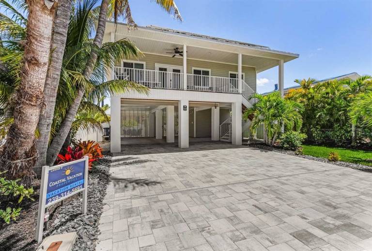 Fully equipped big house with private pool & barbeque | Next to the beach | Pets allowed — photo 2