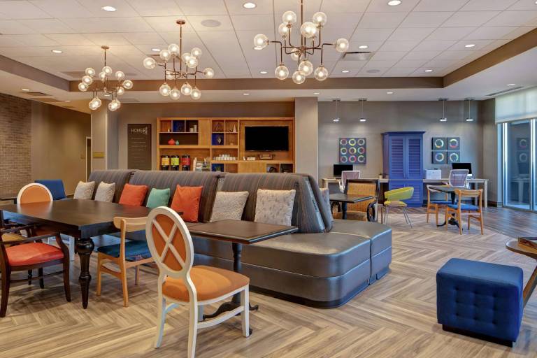 Home2 Suites by Hilton Charlotte Uptown — photo 2