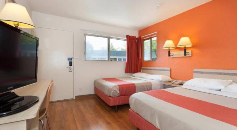 Motel 6 Davis - Sacramento Area — photo 2