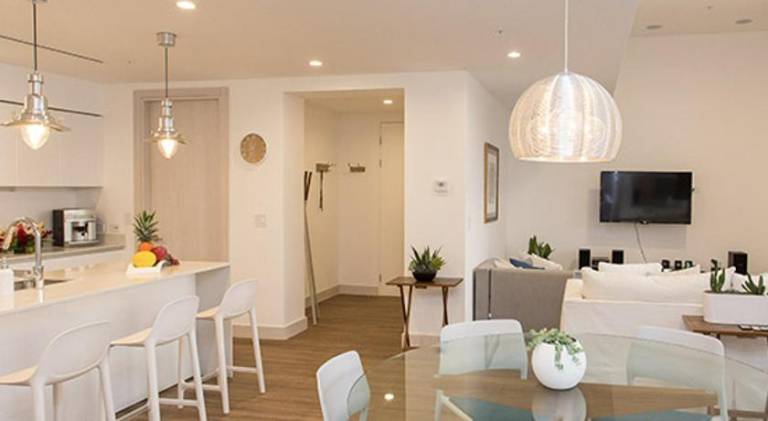 Serviced apartment with pool, terrace & garden in Puntarenas