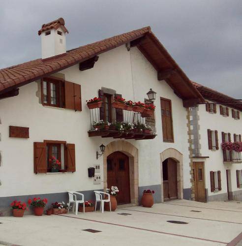 Casa Auritz / Burguete