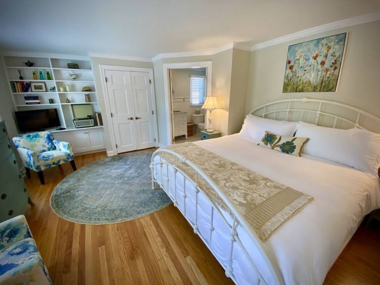 Madison, CT Vacation Rentals from 145 HomeToGo