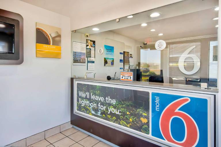 Motel 6 Vallejo, CA - Six Flags West — photo 3