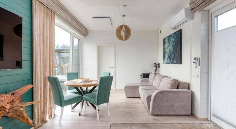 Pleasant vacation home with pool & jacuzzi | Dogs allowed in Palanga