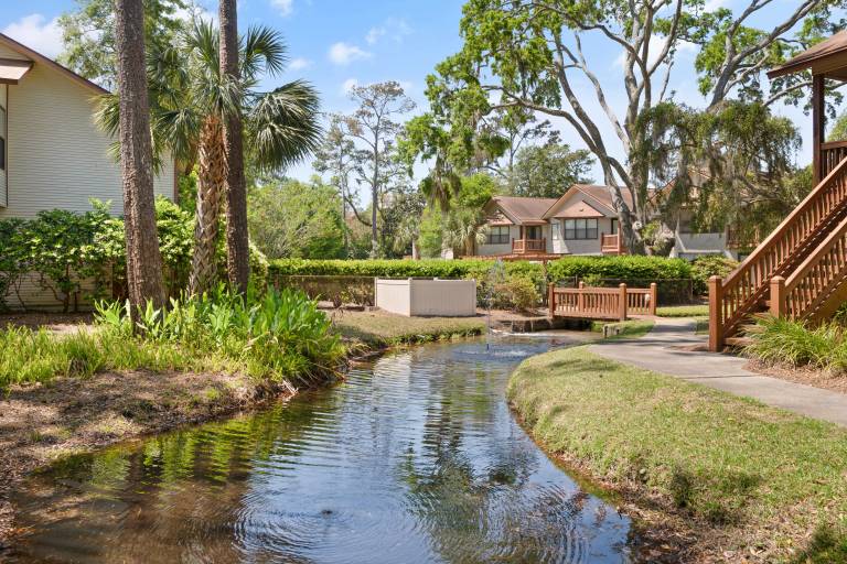 Harbour Oaks, Unit 618 in St. Simons Island, GA