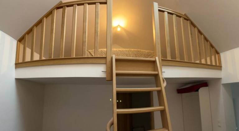 Serviced apartment with BBQ, yard & terrace | Pet-friendly in Liege