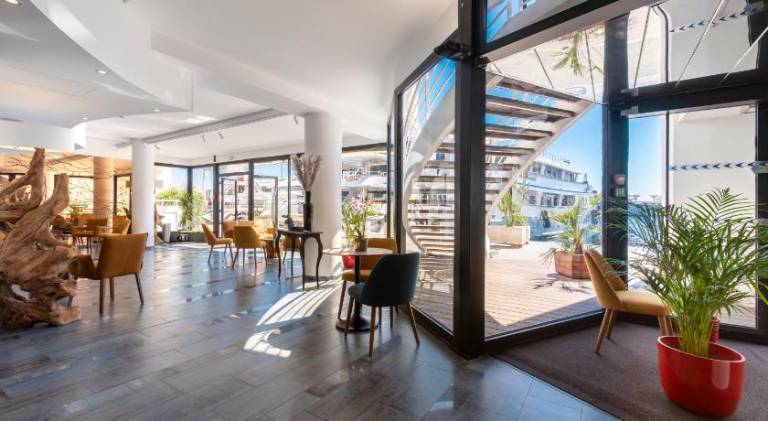 Pleasant serviced apartment with terrace | Next to the beach | Pets allowed — photo 4