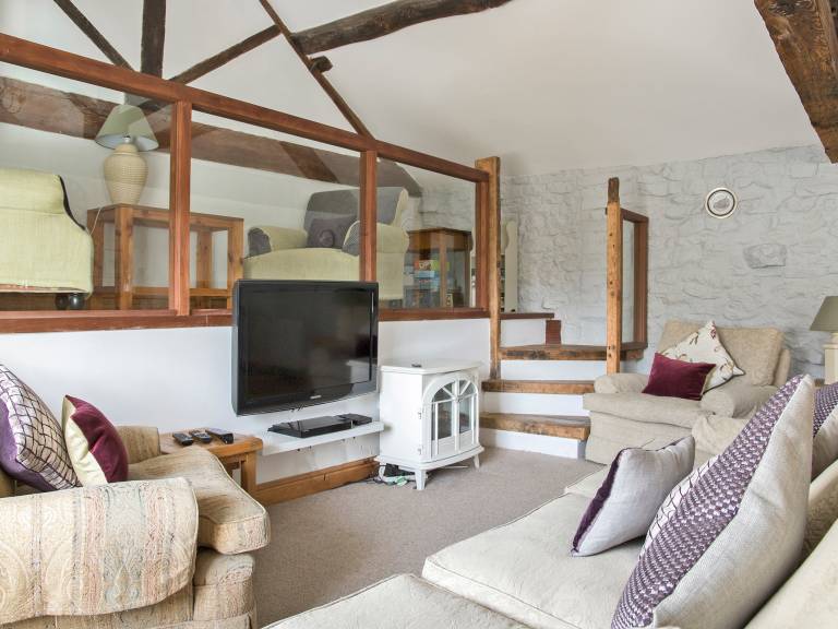 Child-friendly beautiful cottage with barbeque & yard | River view | Dogs allowed — photo 5