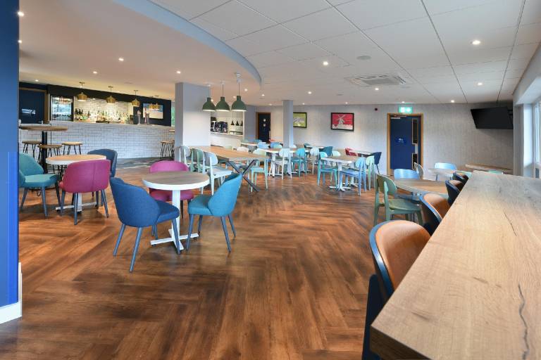 Travelodge Ashford — photo 2