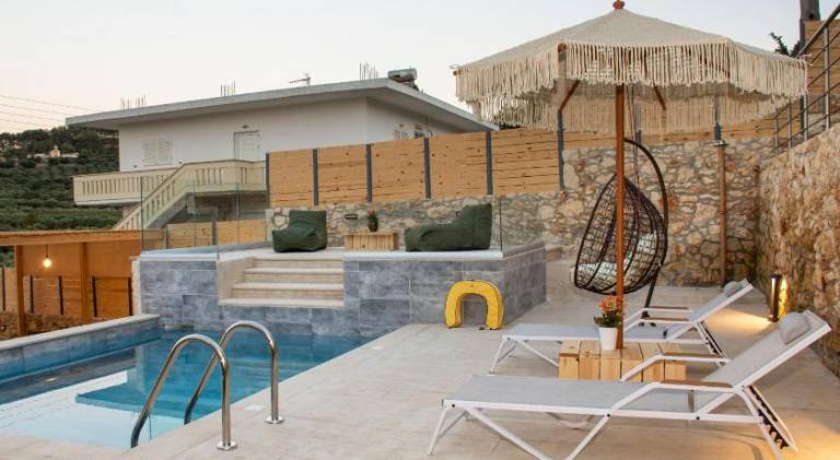 Fully equipped villa with BBQ, yard & terrace | Pets allowed — photo 3