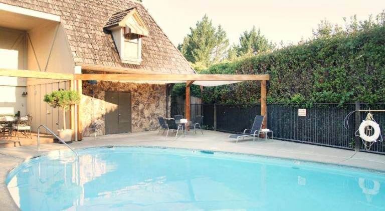 Riverside Inn — photo 3