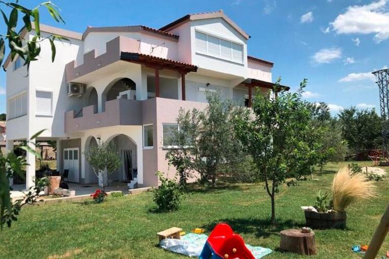 Apartman Radovin
