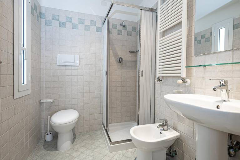 Pleasant rental apartment with garden | Close to the beach | Perfect for remote work | Pets are welcome — photo 2
