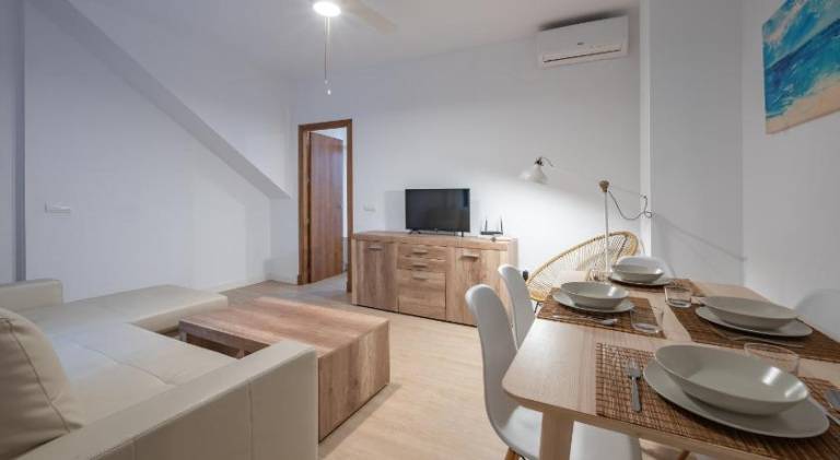 Holiday apartment | Close to Alcazaba of Málaga | Pet-friendly — photo 3
