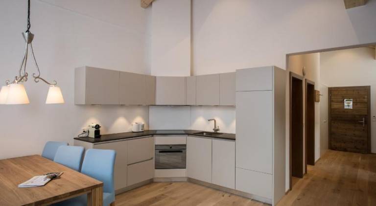 Serviced apartment with terrace, sauna & yard — photo 4