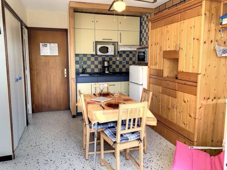 Cozy apartment near thermal baths, pets allowed — photo 3