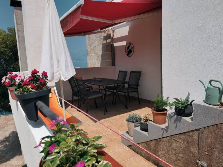 One bedroom apartment near beach Cove Pokrivenik, Hvar (A-18955-a) in Hvar
