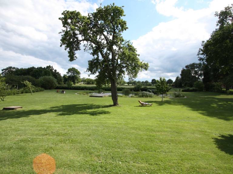 Ample apartment with pool, barbeque & garden | Pets allowed — photo 4