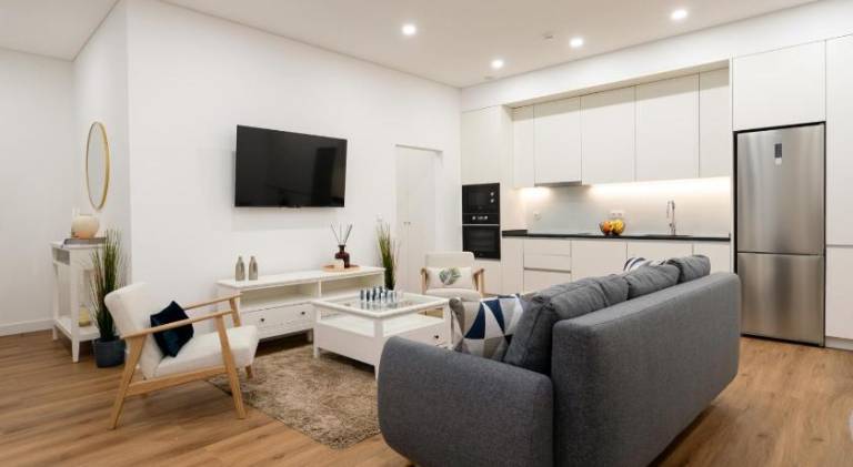 Open-Plan Apartment in Downtown Porto by HostWise in Porto