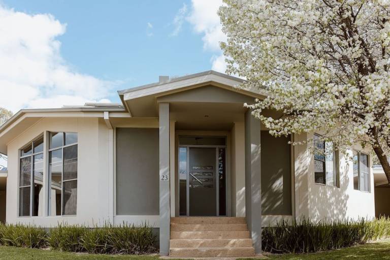 Condo  Moama