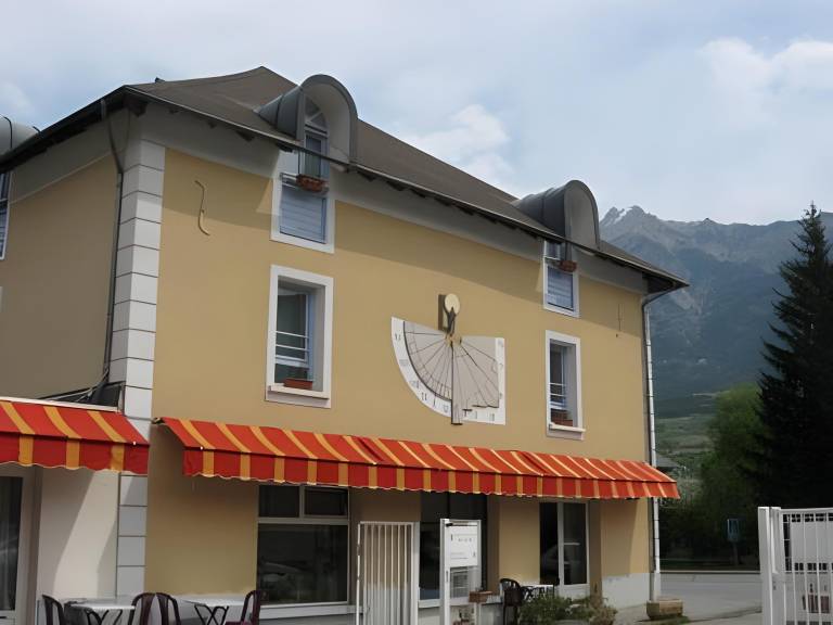 Hotel Lacour in Eygliers
