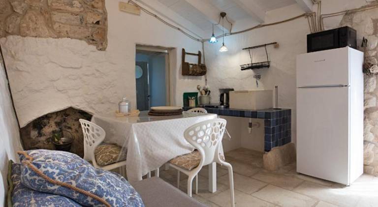 House with jacuzzi | Pets are welcome — photo 3