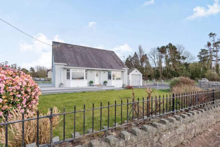 Cottage  Caernarfon