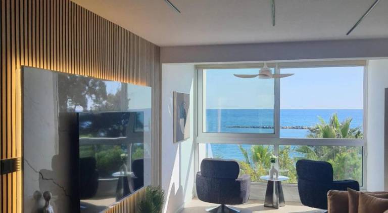 Holiday apartment with yard | Beach nearby | Pets are welcome in Limassol