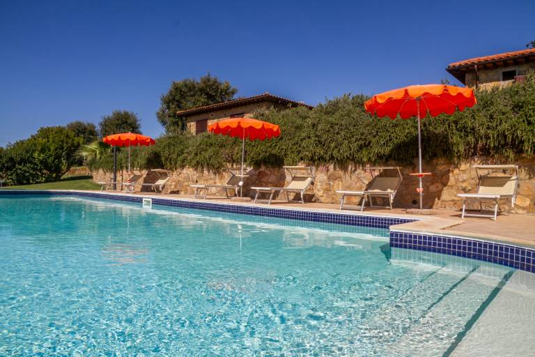 Apartment 'Farfalla' with Shared Pool, Wi-Fi and Air Conditioning — photo 2